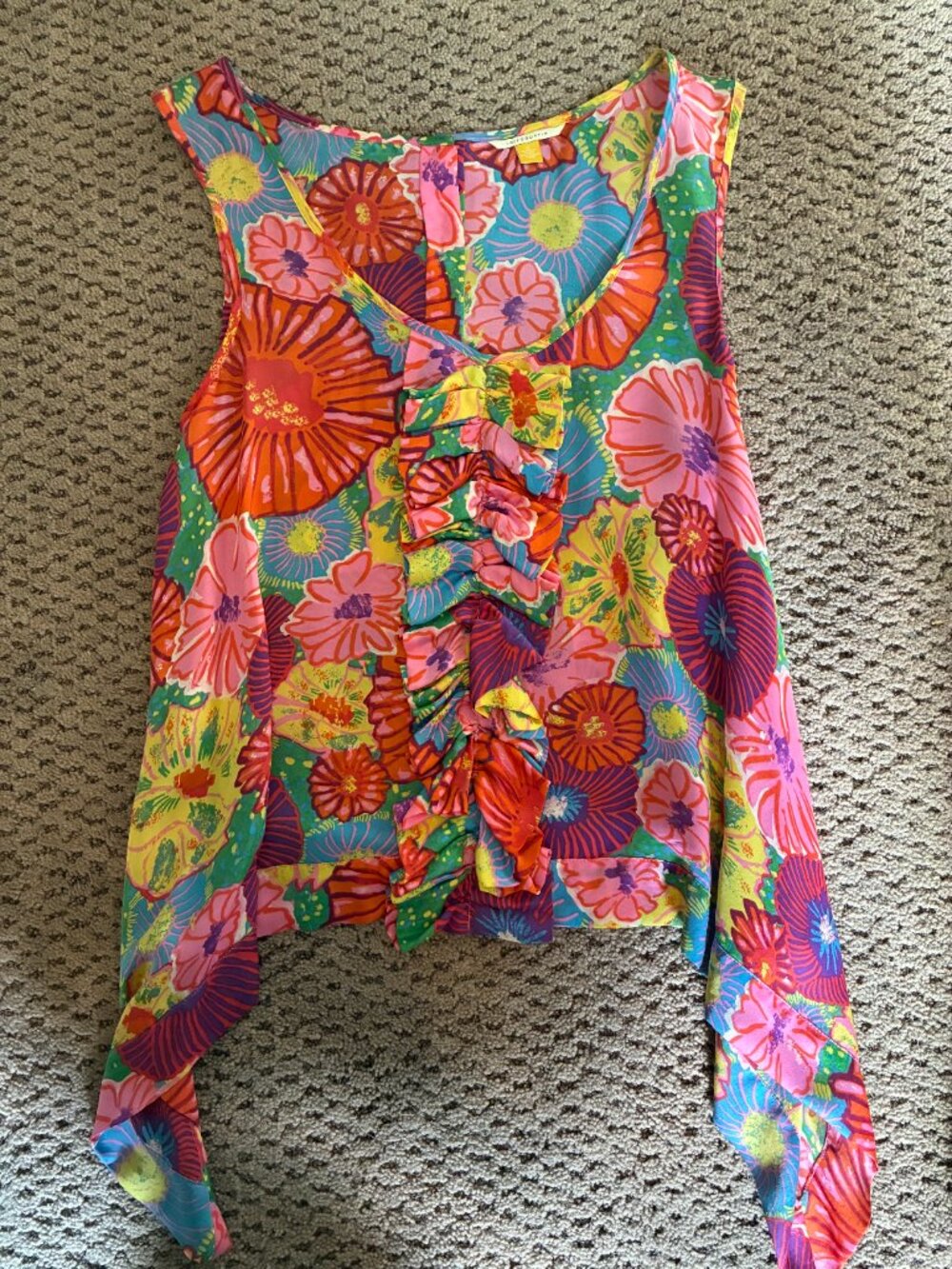 Like-new Leifsdottir silk floral top with ruffle front